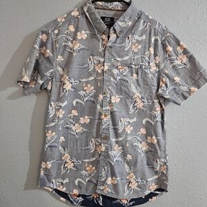 Sunrise Kingdom Floral Button Down Men's Size M Short‎ Sleeve